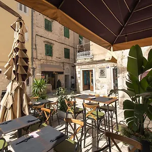 Dolce , Split Croatie